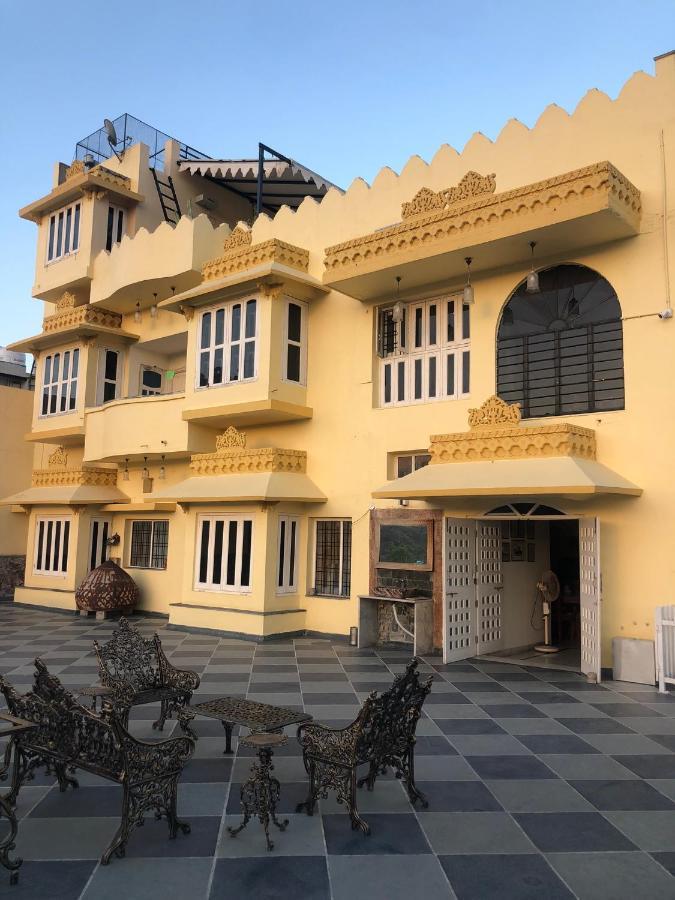 Jai Villa Homestay Udaipur Ngoại thất bức ảnh