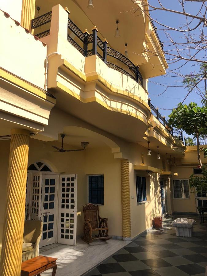 Jai Villa Homestay Udaipur Ngoại thất bức ảnh