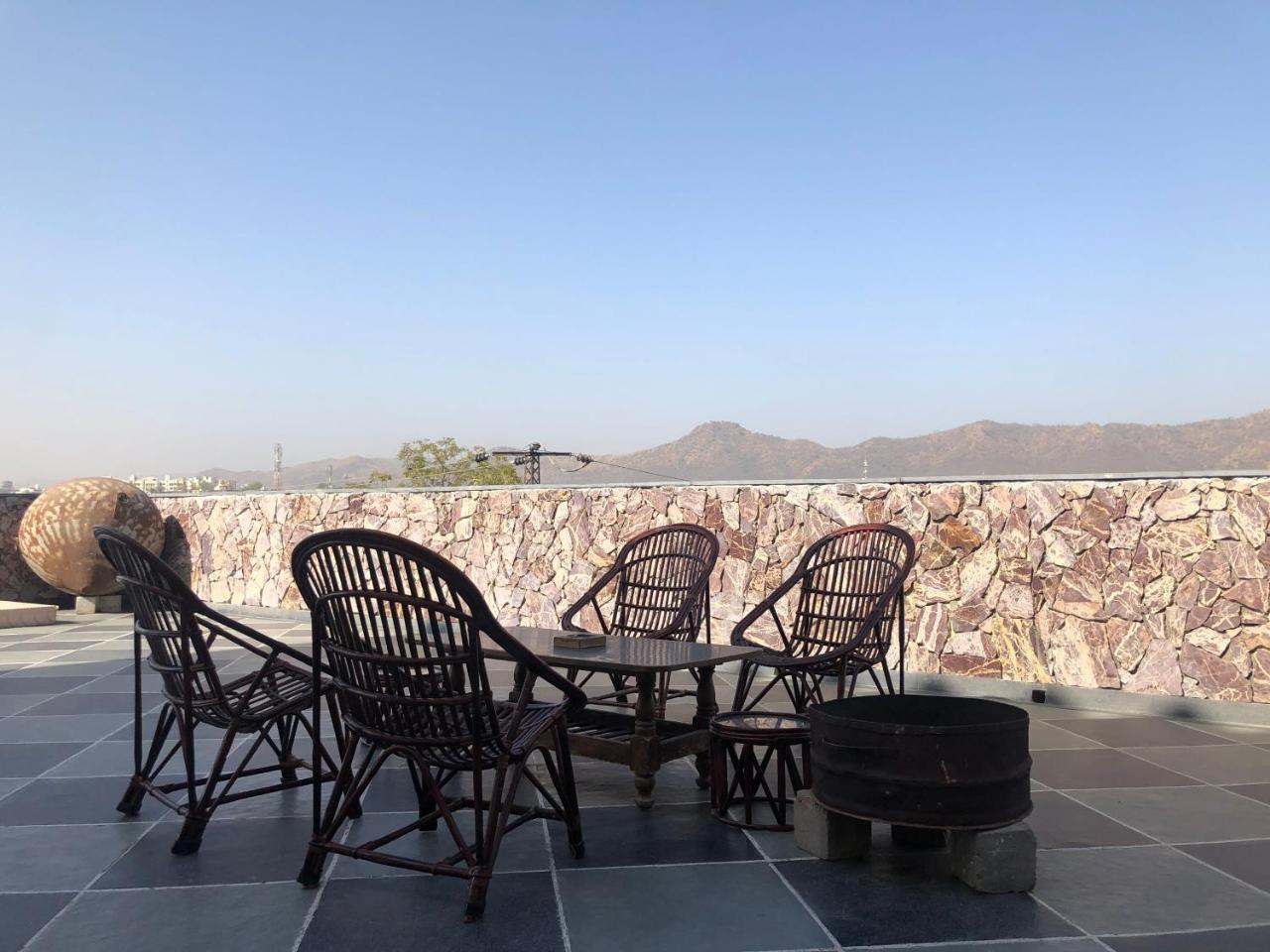 Jai Villa Homestay Udaipur Ngoại thất bức ảnh